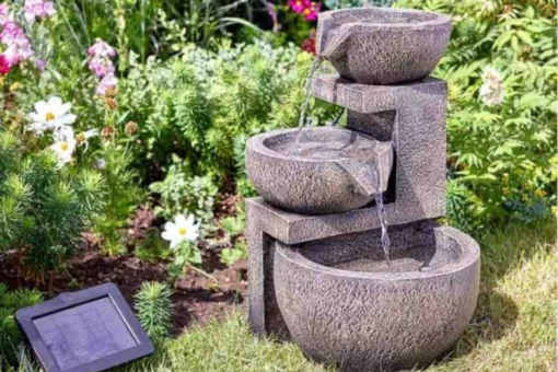 Fontaine de jardin moderne